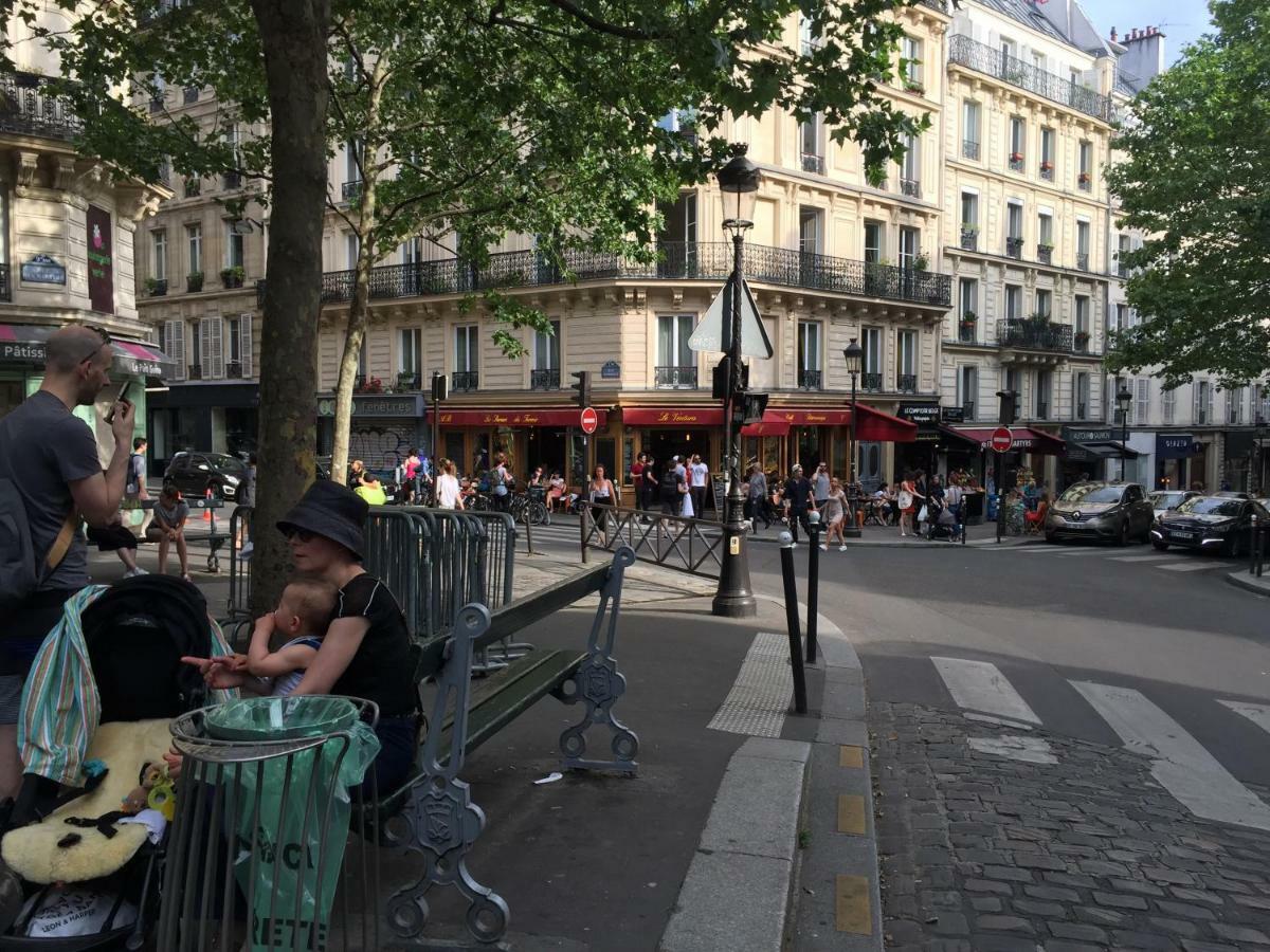 Residence Sur Cour Parigi Esterno foto