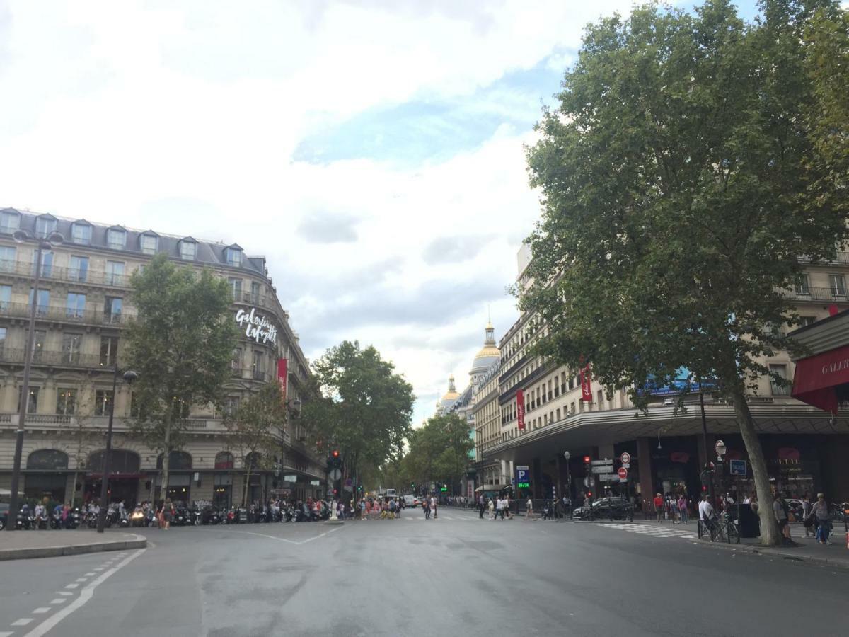 Residence Sur Cour Parigi Esterno foto